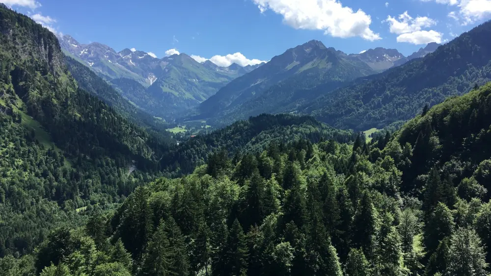 Blick auf die Skiflugschanze