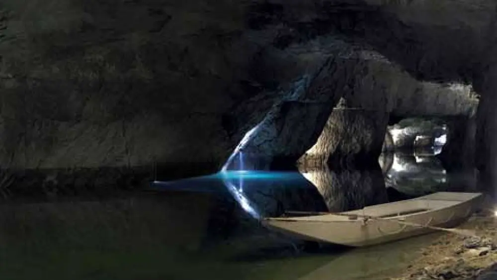 Unterirdischer See in Saint Léonard