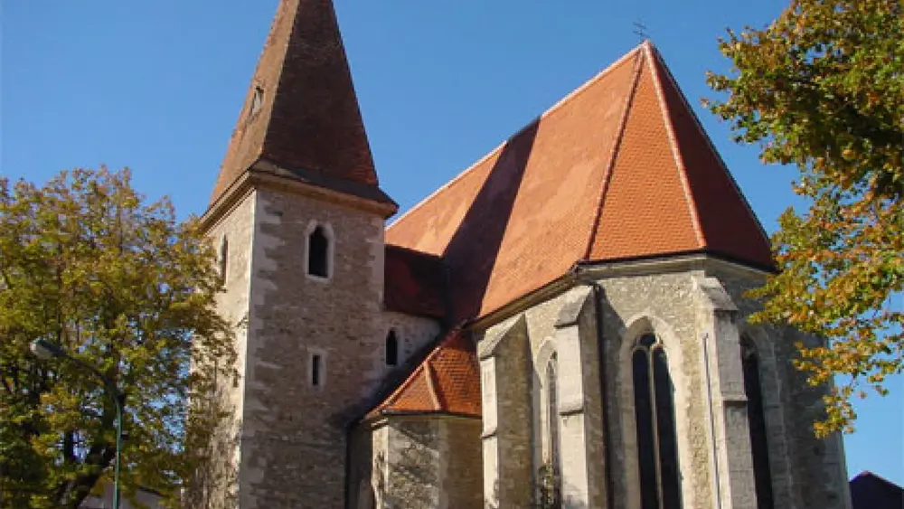 Die Pfarrkirche in Rabenstein