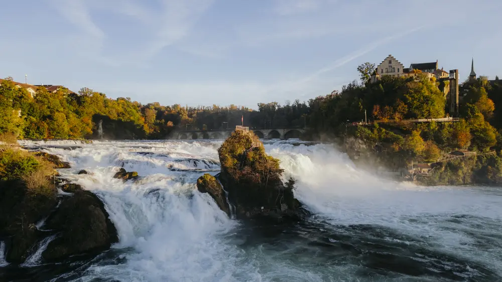 Der Rheinfall im Herbst