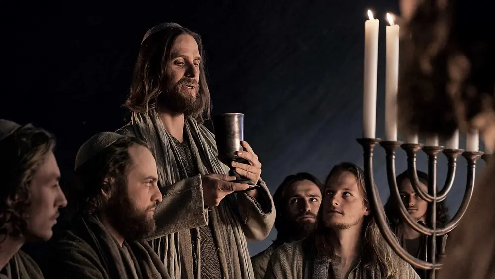 Passionsspiele 2022: Das Abendmahl und der Kelch