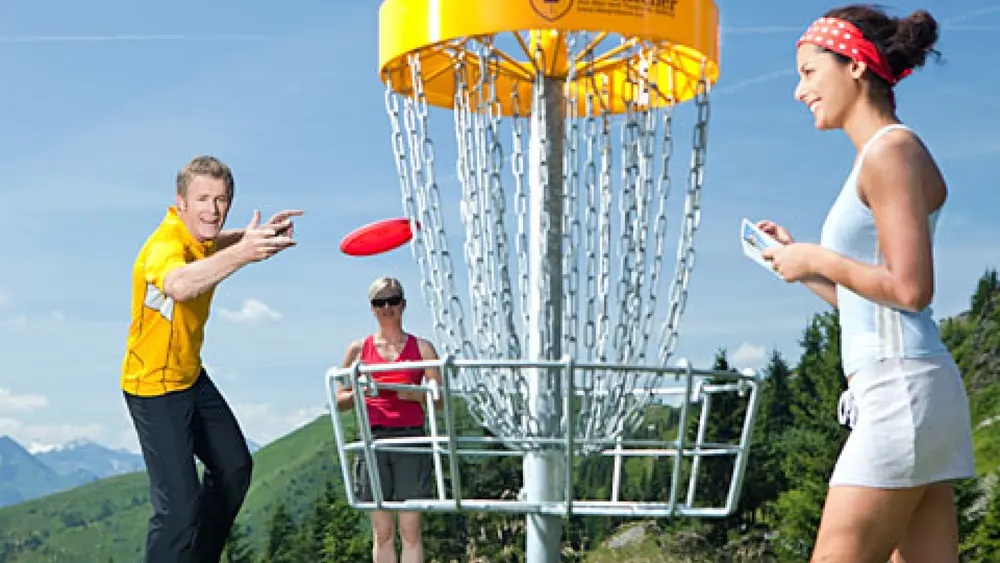 Korb des Discgolf-Parcours auf der Schmittenhöhe bei Zell am See