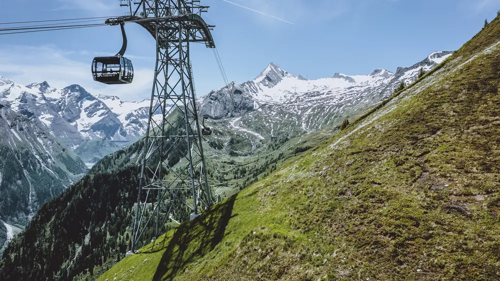 3K, Sommer, Kitzsteinhorn, Gletscherbahnen Kaprun. PhotoCredit: Kitzsteinhorn/ JFK Photography by Jürgen Feichter