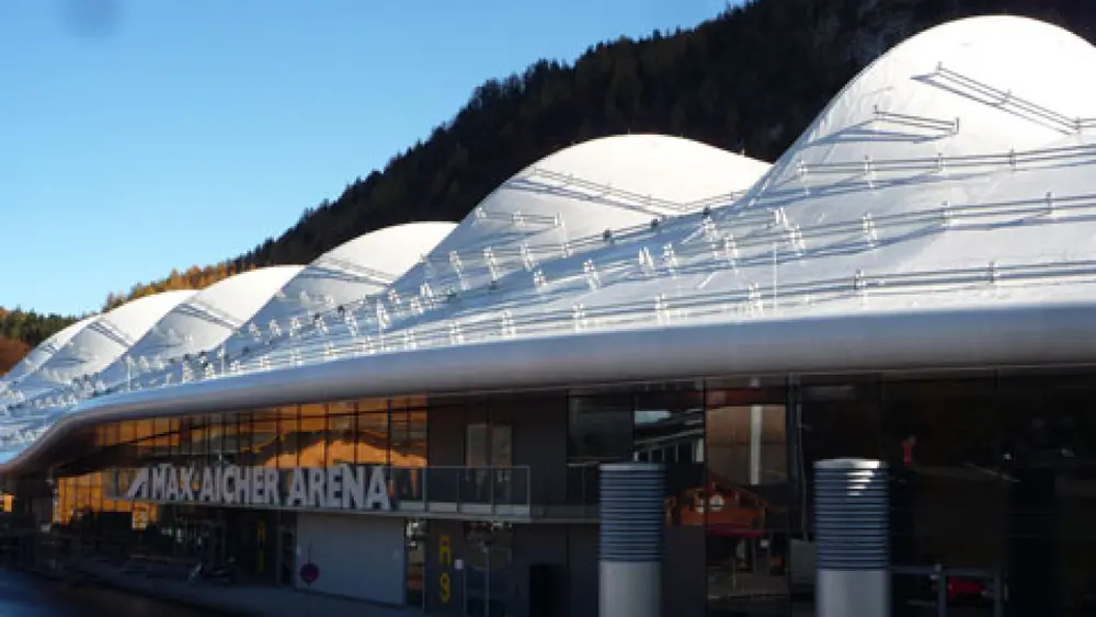 Eisschnelllaufhalle Max Aicher Arena