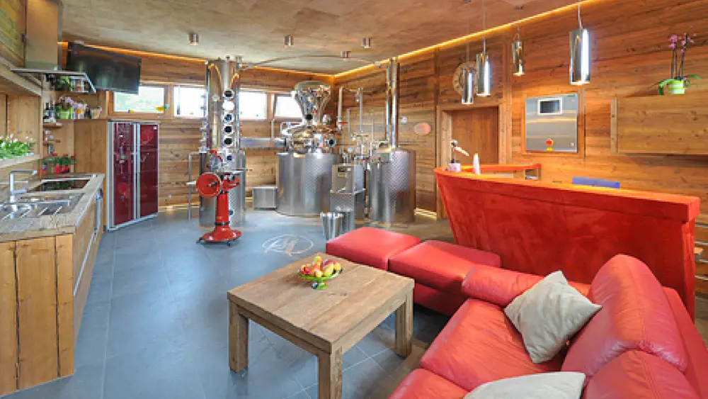 Blick in die Brennerei von Siegfried Herzog Destillate