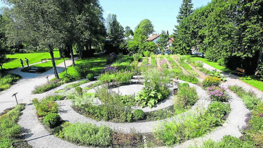 Ein Teil des Kräuter-Erlebnis-Parks in Bad Heilbrunn