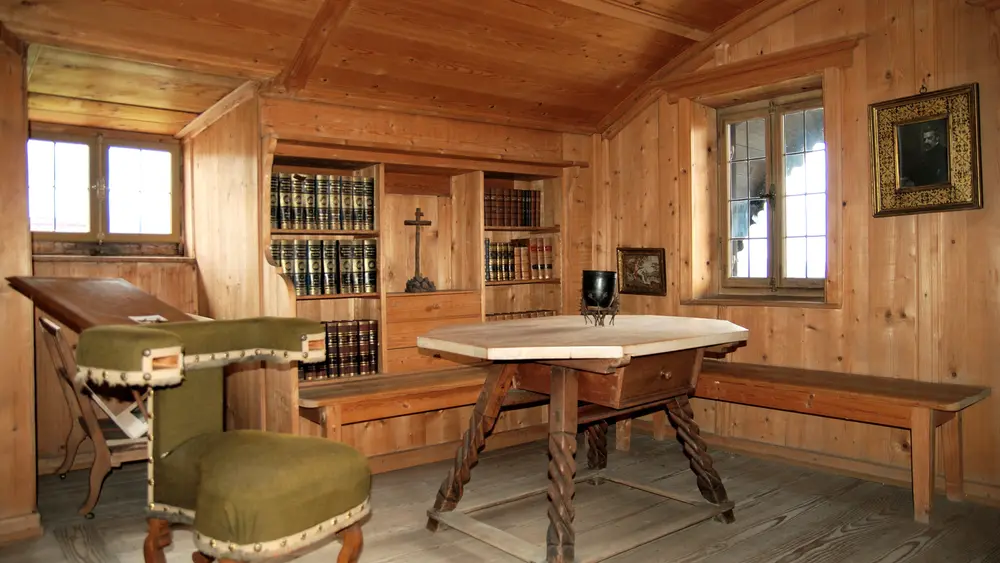 Kaulbach-Villa, Studierzimmer von innen