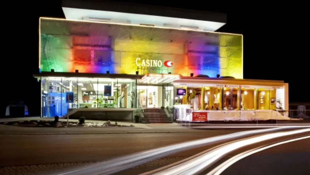 Außenansicht des Casinos Kleinwalsertal