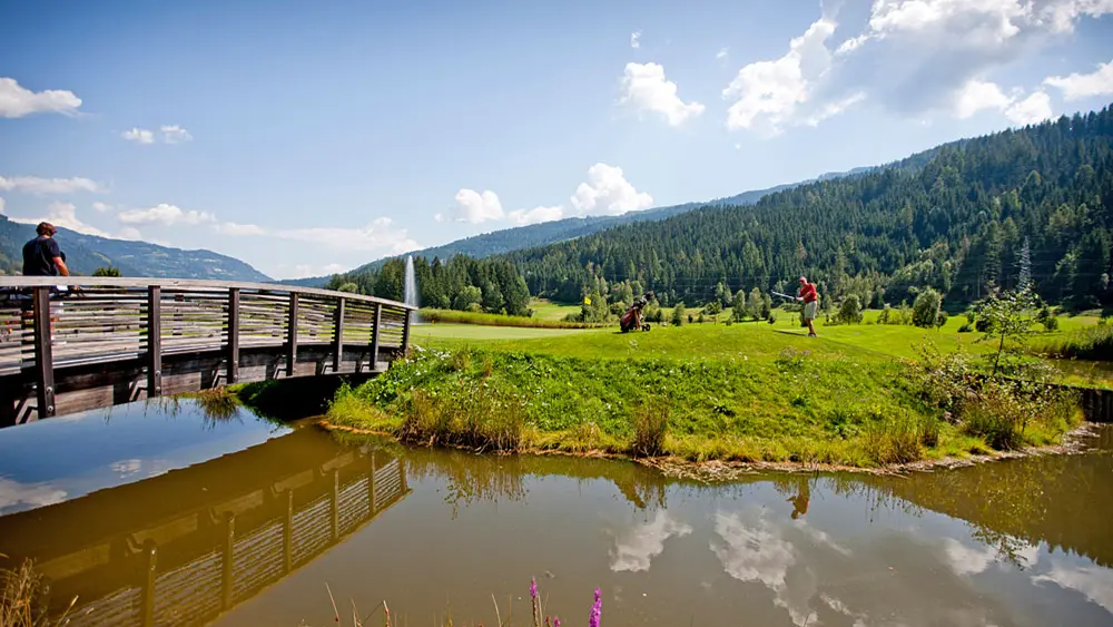 Holzweltgolfplatz St. Georgen ob Murau