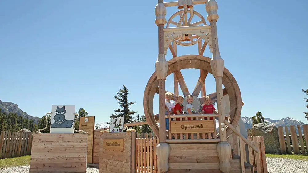 Station Spinnrad im Widiversum Hochoetz