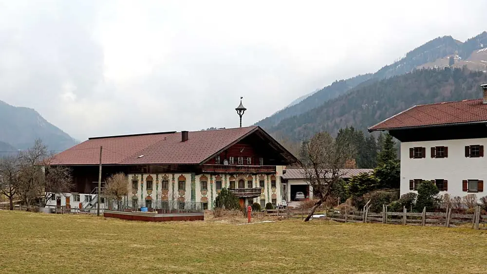 Biosennerei Hatzenstädt am Öko-Kultur-Weg in Niederndorferberg