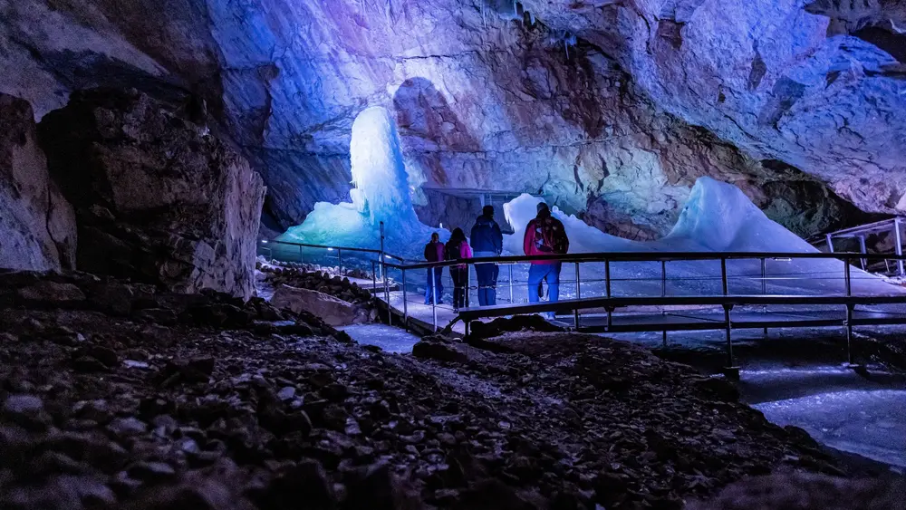 Dachsteiner Rieseneishöhle