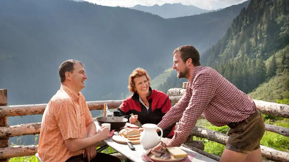 Hüttenjause in der Wildschönau