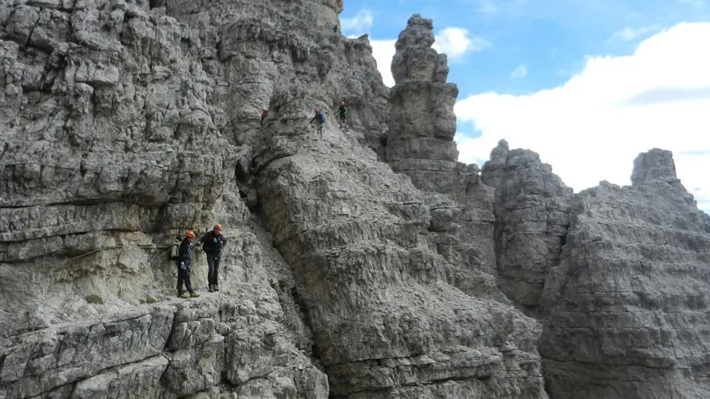 Kletterer am Paternkofel in den Dolomiten