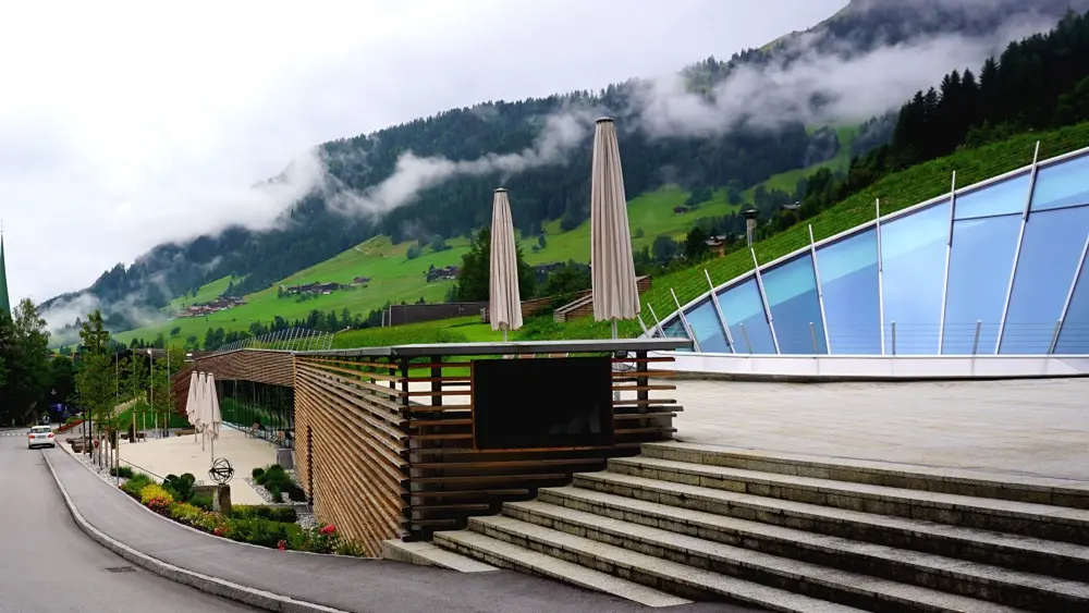 Blick auf das Congress Centrum Alpbach