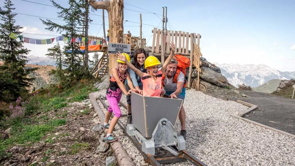 Minenwagen der Kristallmine Spieljoch