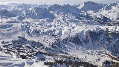 Aussicht auf La Plagne und die umgebende Bergwelt