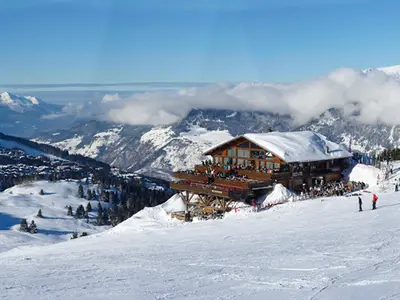 Courchevel Bel Air - Gasthütte in den Bergen © Les 3 Vallées / David Andre