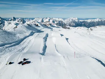 Snowpark Les 2 Alpes © Pyrene DUFFAU / Les 2 Alpes
