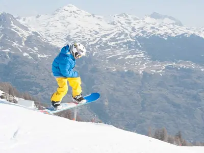 Snowboarder © OT / Mir Photos