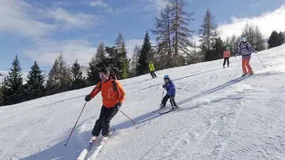 Familie auf der Piste