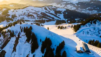 Drohnenaufnahme in Les Gets