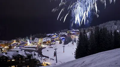 Feuerwerk über Courchevel
