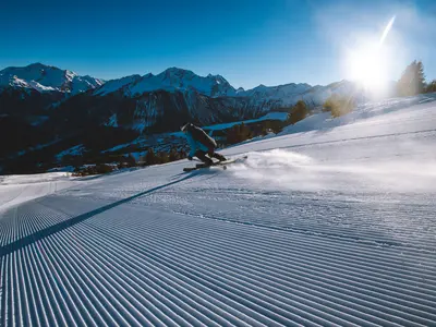Früh morgens findet man die besten Pisten vor © Arthur Bertrand