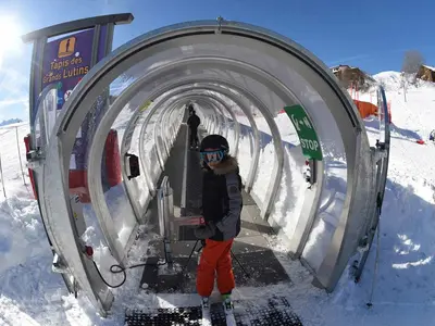 Förderband © Agence Zoom