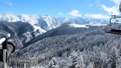 Aussicht vom Lift ins Skigebiet