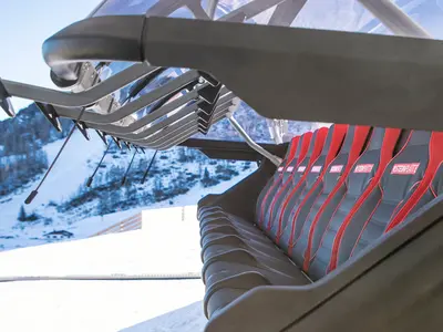  © STEINPLATTE AUFSCHLIESSUNGSGES.M.B.H & CO KG / DeFrancesco