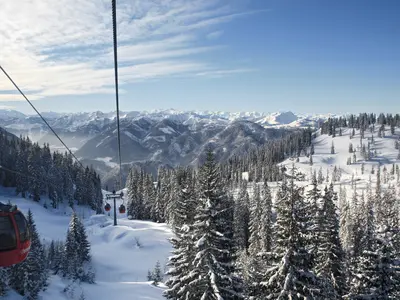  © STEINPLATTE AUFSCHLIESSUNGSGES.M.B.H & CO KG