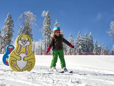 Skifahren lernen im Arbär Kinderlad © Fürstl. Hohenzollernsche ARBER-BERGBAHN e.K.