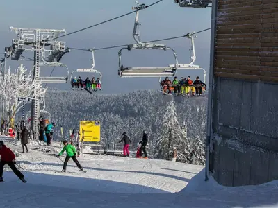 Auffahrt zur Bergstation Winterberg © Skiliftkarussell Winterberg
