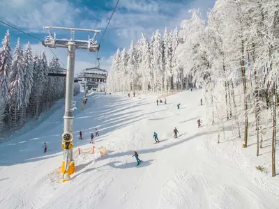 Abfahrt am Skihang Winterberg © Skiliftkarussell Winterberg