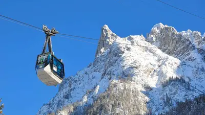 Karwendelbahn vorm Gipfel
