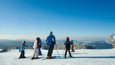 Skifahren im Winterland Mitterdorf