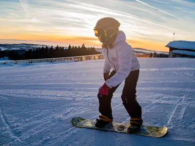 Snowboarderin in Mitterdorf © Martin Sanain