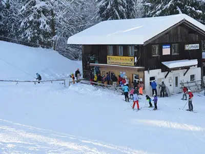 Das Lifthaus im Winterkleid © Luggi Leitner Lift GmbH