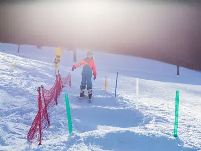 Skifahrenlernen in Waldau © Hochschwarzwald / Schneeberglift Waldau