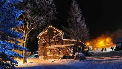 Willys Scheune am Abend