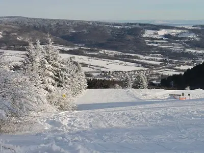 Panoramablick über Arnsberg von der Piste aus © Arnsberglifte
