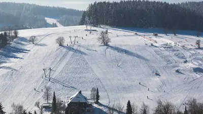 Luftaufnahme vom Skigebiet