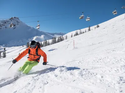 Skifahrer auf der Damenabfahrt © Oberstdorf/Kleinwalsertal Bergbahnen