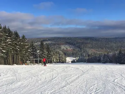 Blick auf die Piste des Skilift am Gründelwald © Skiclub Edelweiß