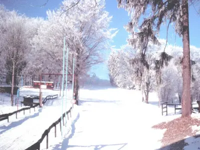 Lift und Piste © Ehrenfriedersdorfer Skiverein