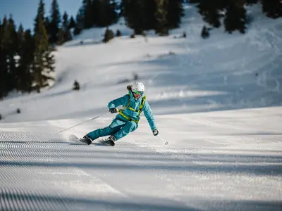 Skifahren am Walmendingerhorn © OBERSTDORF·KLEINWALSERTAL BERGBAHNEN / Fotograf: Daniel Kopatsch