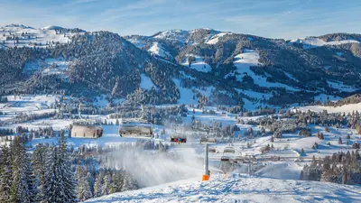 Blick auf das Skigebiet