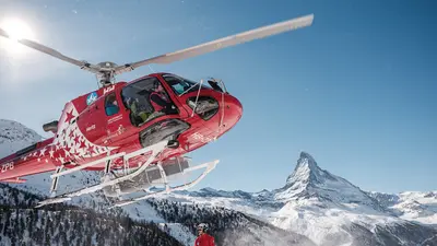 Helikopter der Air Zermatt