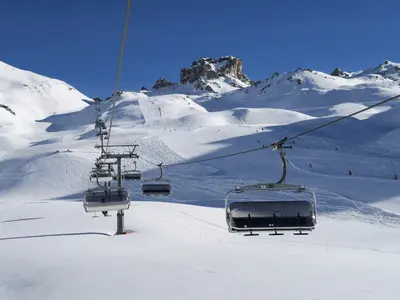 Sesselbahn im Skigebiet von Cervinia © Cervino Ski Paradise / Enrico Romanzi